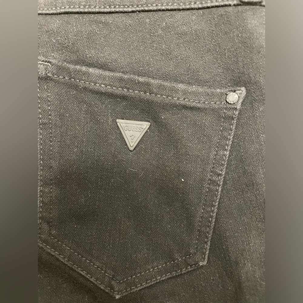 Guess skinny jeans like new offers welcomed to all items